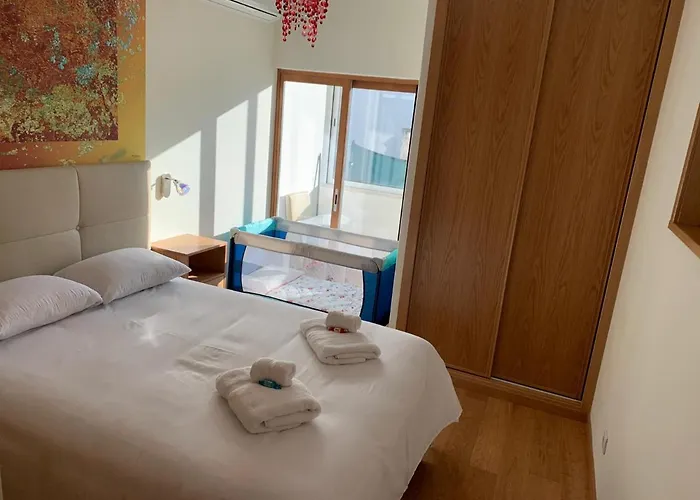 Eugenia's House דירה